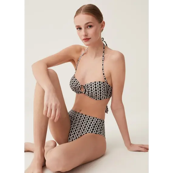 "Bikini per femra", Madhësia: S, Ngjyra: E përzier