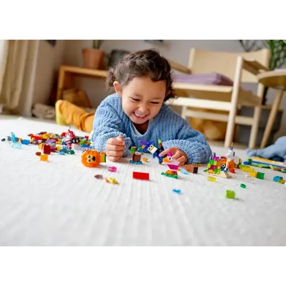 Lodër lego® Classic Creative Transparent Bricks , 7 image