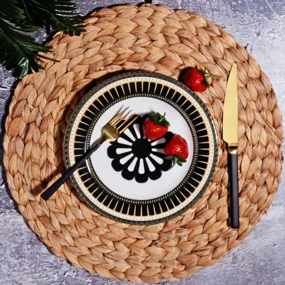 Pjate qaramike e rrafshet 20cm, Ngjyra: Zezë