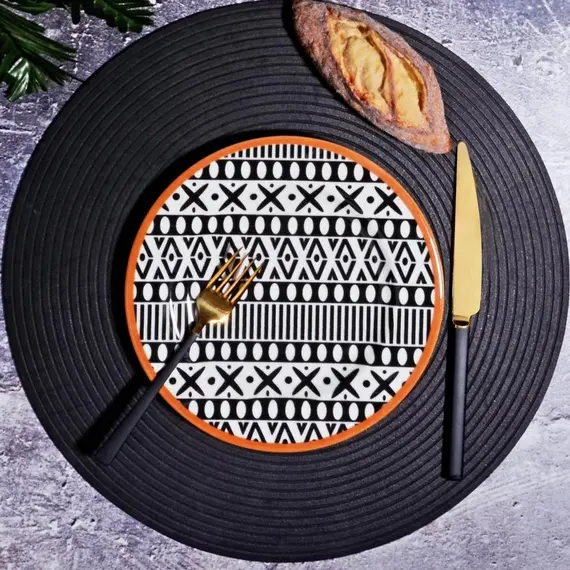 Pjate qaramike e rrafshet 20cm