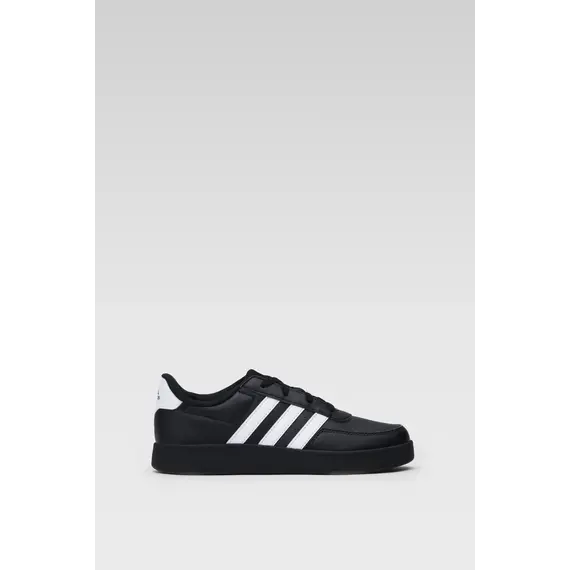 Atlete per djem Adidas