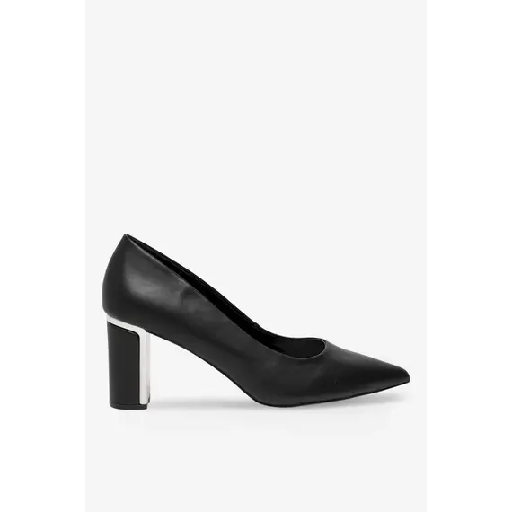 Kepuce per femra Nine West, Madhësia: 36, Ngjyra: Zezë