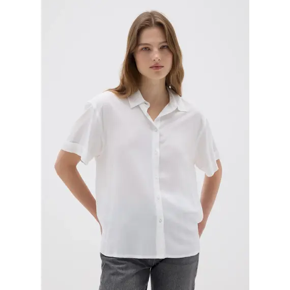 Kemishe per femra, Madhësia: XL, Ngjyra: E përzier.